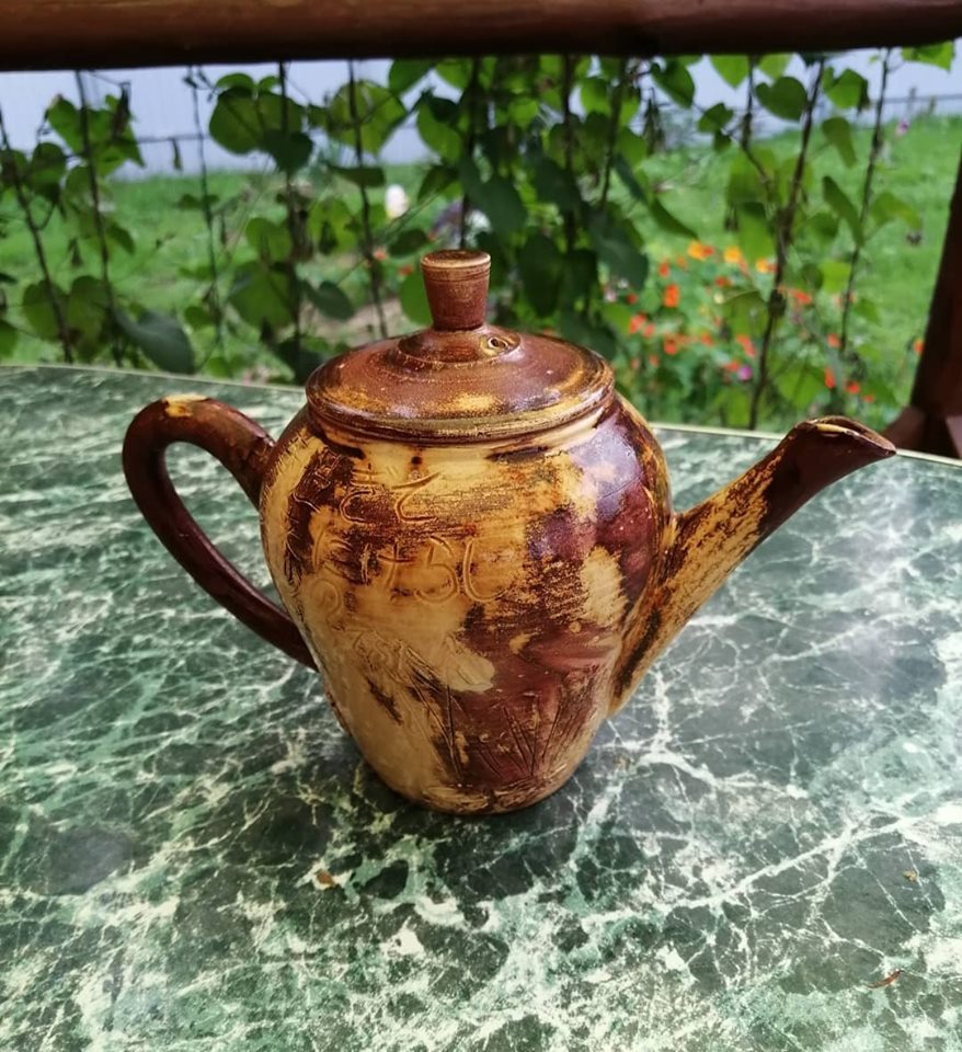 Керамический чайник (глина) 
